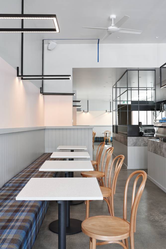 Robson Rak Architects – Astroluxe