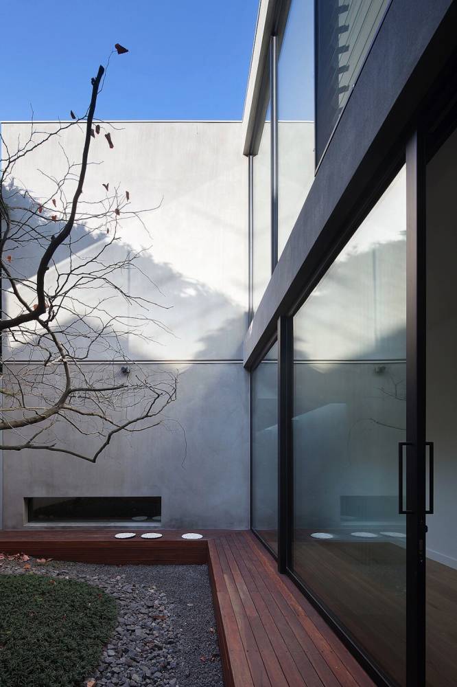 Robson Rak Architects – Courtyard House
