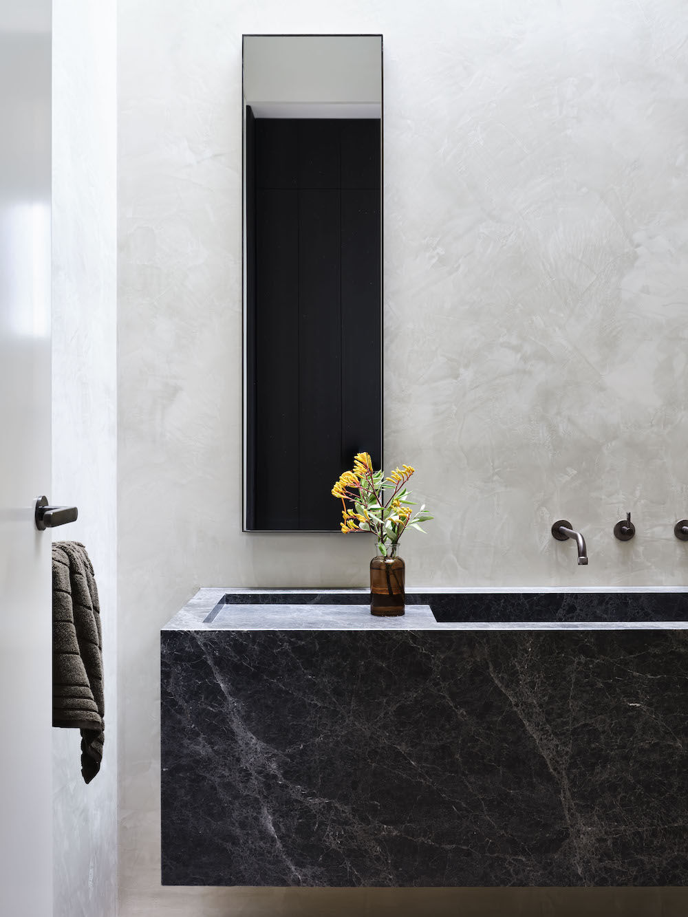 Robson Rak Architects – House On The Hill