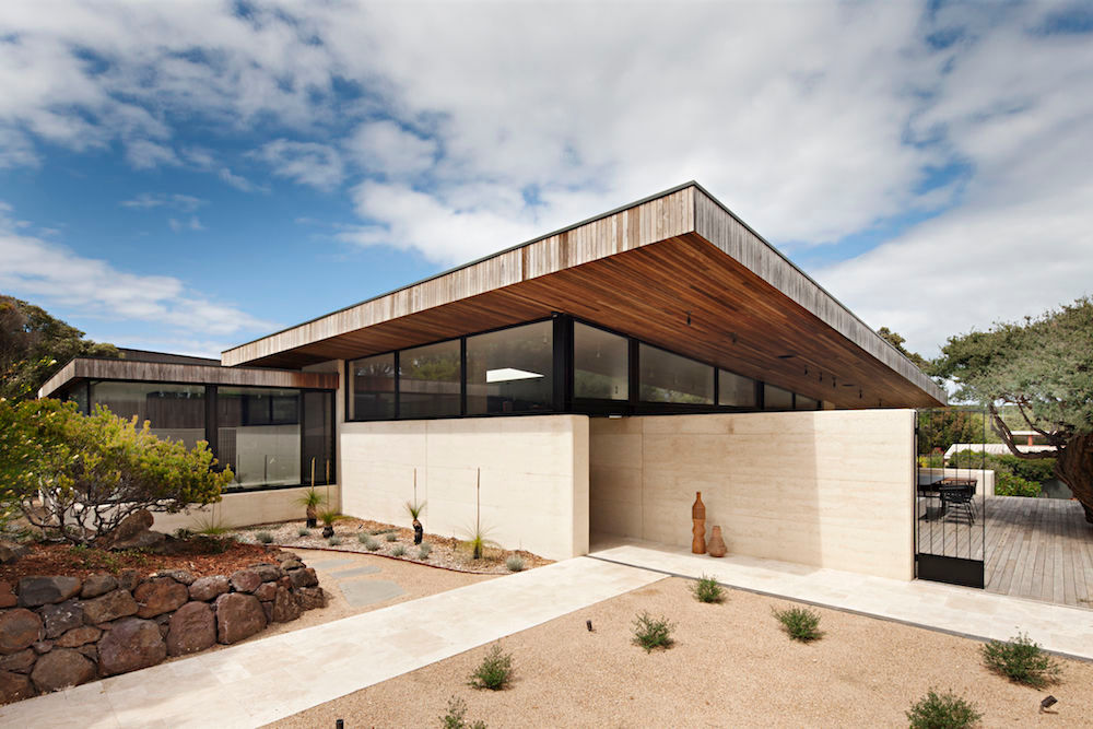 Robson Rak Architects Interior Designers Layer House