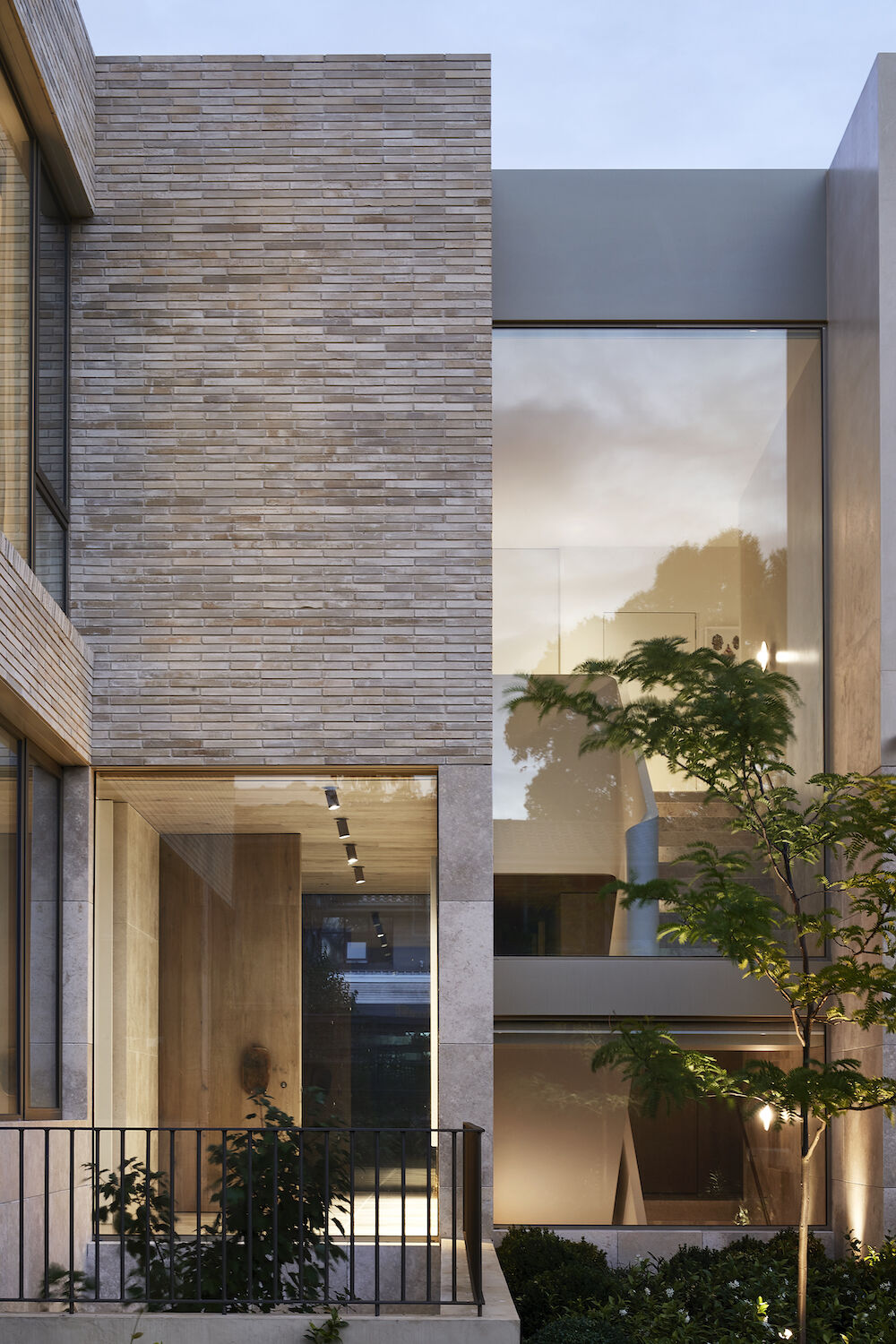 Robson Rak Architects – Stone Soul House